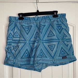 Patagonia shorts 4”